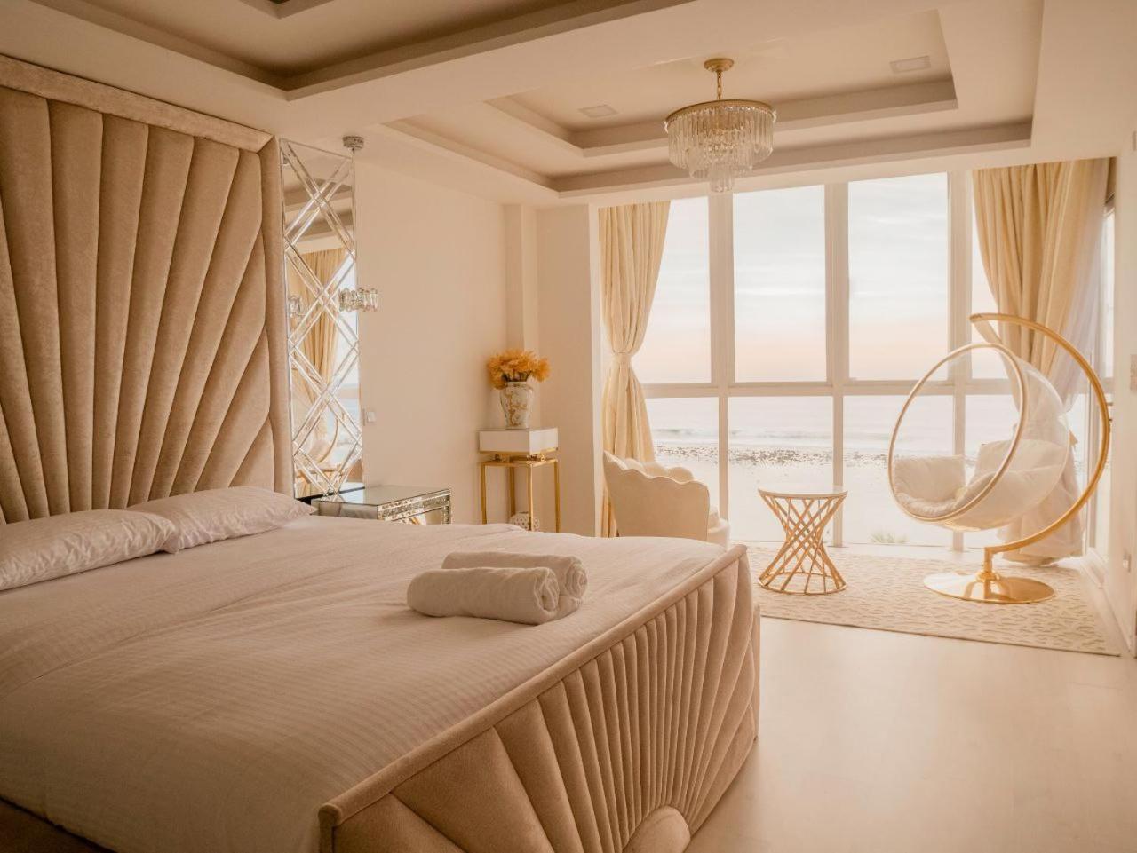 Beachfront Seaview Apartment Male Exterior foto